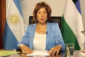 El jefe comunal de Bariloche cruzó a Arabela Carreras por la obra de Bustillo frenada