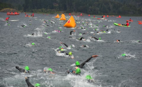 Más de 1600 competidores de todo el mundo participarán del desafiante triatlón IRONMAN en Bariloche