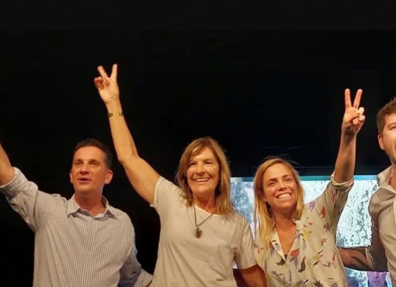 Con críticas a la gestión de Arabela, el Frente "Vamos Con Todos" lanzó su campaña
