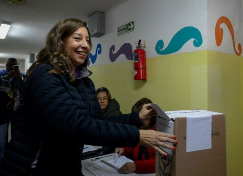 Se le viene la noche: Carreras ratificó los descuentos a docentes que pararon los días de la conciliación