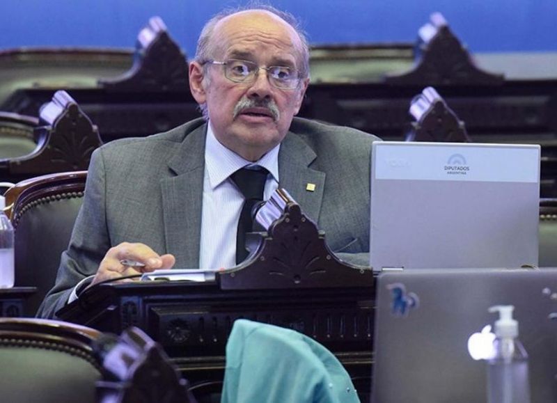 La oposición va por las represas: "Planean dejarnos afuera de las decisiones importantes"