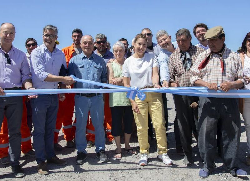 El Gobierno rionegrino inauguró el tramo de la Ruta Provincial 1 en Bahía Creek