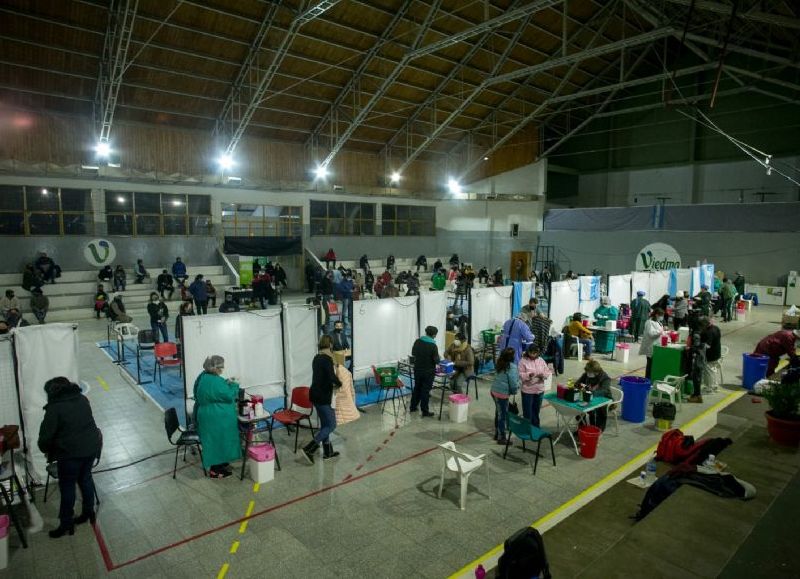 El lunes vuelve la aplicación de vacunas en Viedma para mayores de 40 años