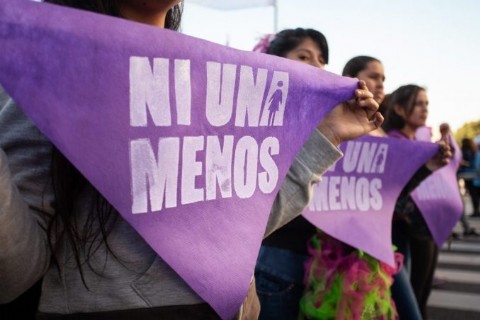 Ni Una Menos: ATE Río Negro marcha por justicia para Agostina Vega y reclama políticas contra la violencia de género