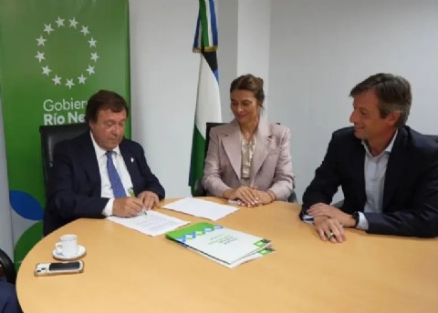 Río Negro evalúa transmitir en vivo las paritarias docentes para reforzar la transparencia