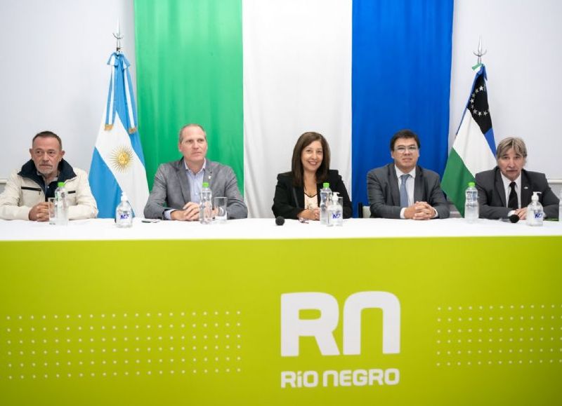 Arabela Carreras firmó importantes acuerdos de cooperación y capacitación con Nación