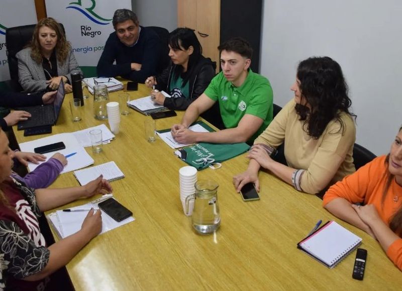 Tensión en Salud: gremios exigen salarios, seguridad e inversión para un sistema al borde