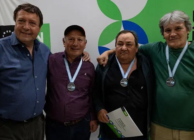 La Provincia homenajeó a ex soldados continentales con medallas y certificados