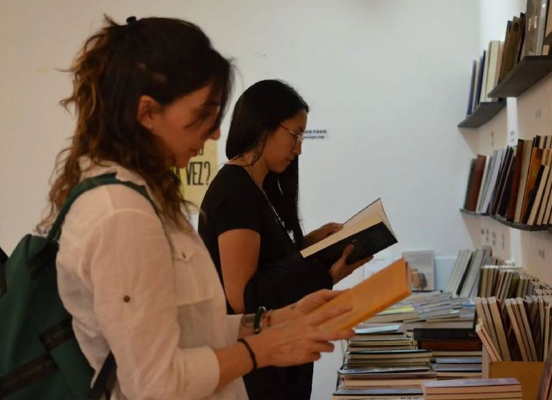 Río Negro convoca a editoriales y autores para la Feria del Libro