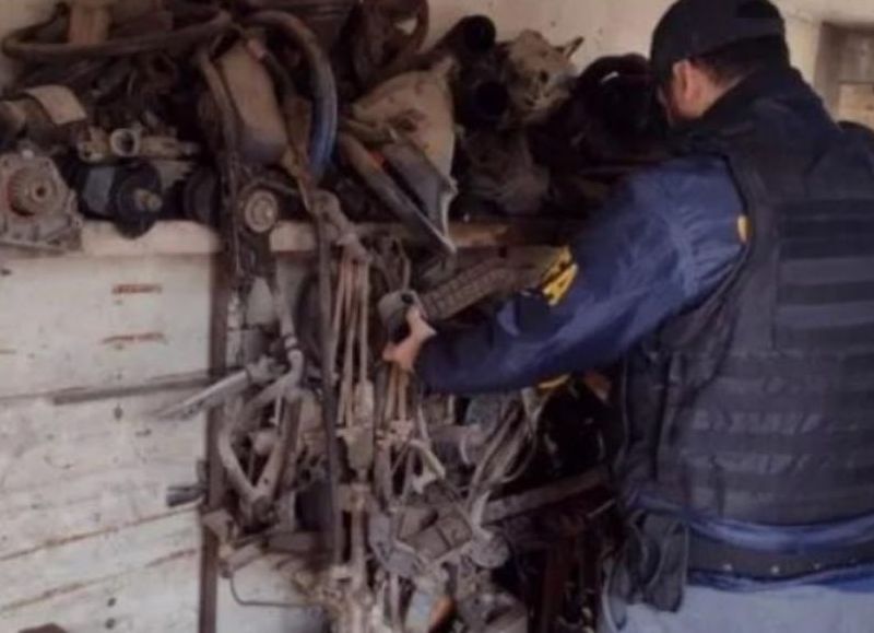 Alto Valle: secuestran 125 autos en cinco desarmaderos