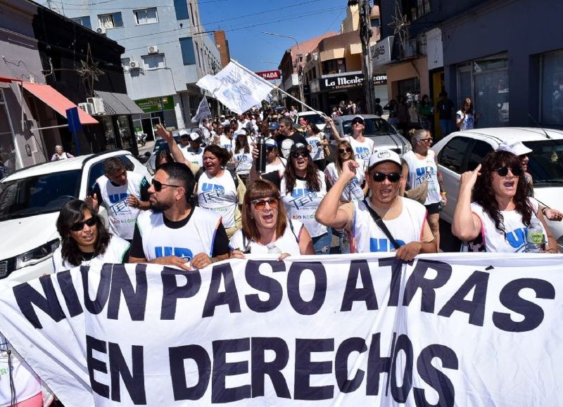Conflicto salarial docente: UNTER vuelve a la carga y amenaza con un paro de 48 Horas
