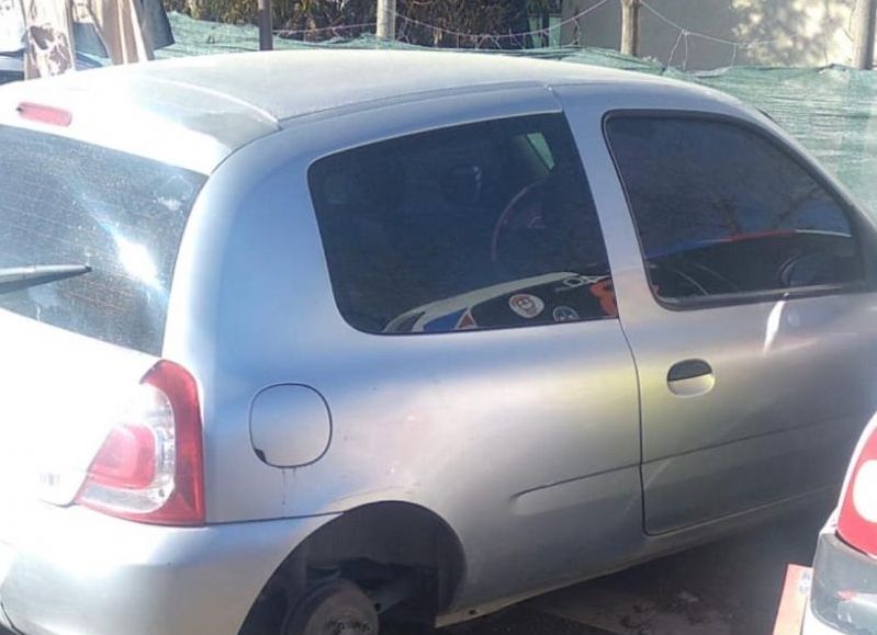 Bariloche: hallan el auto usado por delincuentes que mataron a Elías Miguel
