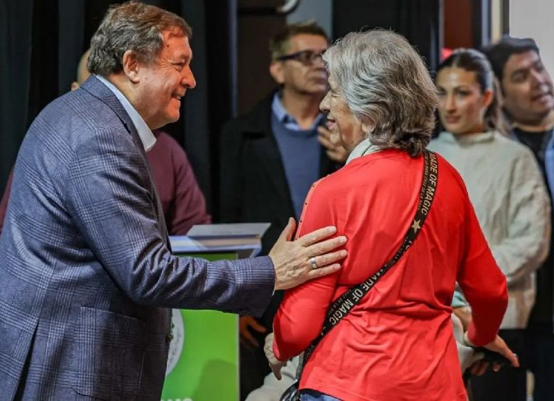 Más gas y servicios para El Bolsón con fondos provinciales