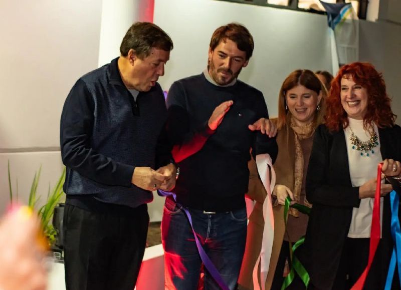 Weretilneck y Buteler inauguraron el Centro Cultural "Roberto Abel"
