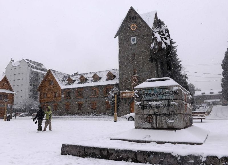 La ciudad de Bariloche podría entrar en la quiebra total