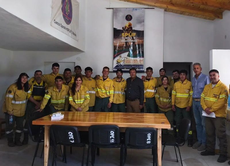 El Bolsón suma equipamiento y 50 nuevos brigadistas